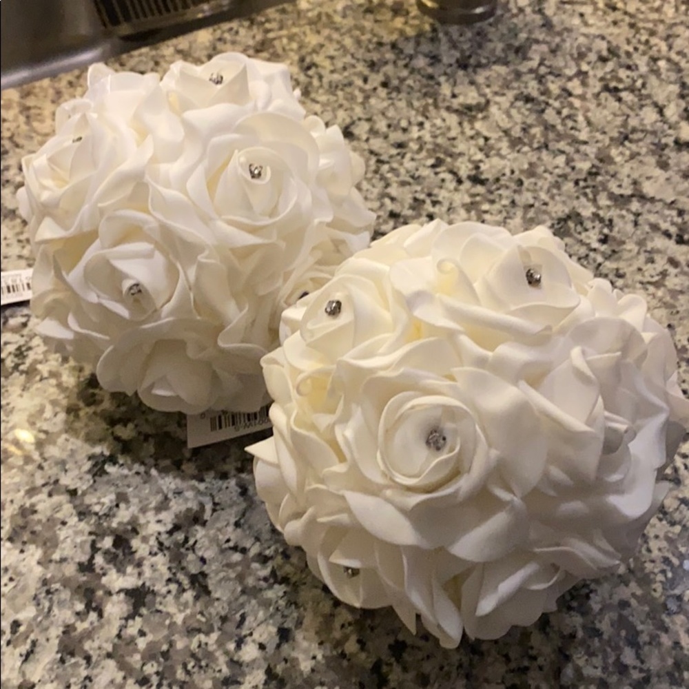 Decorative Fake White Roses